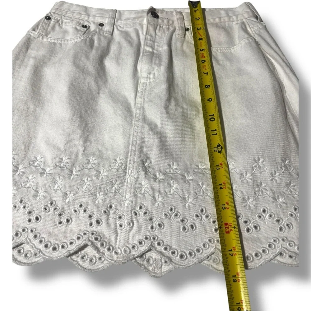 J. Crew White Denim Eyelet Hemline Detail Classic Preppy Feminine Mini Skirt - Picture 10 of 16